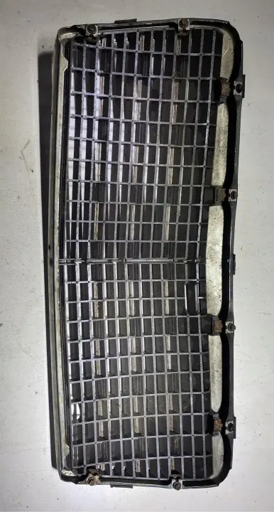 Grille Mercedes-Benz W124 Facelift OEM A1248880223 image 5