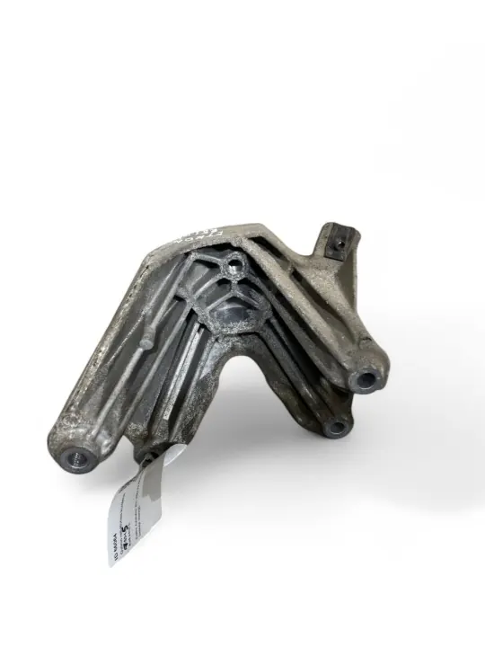 Support cloison centrale Audi e-tron 2021 OEM 4KE599307A image 8