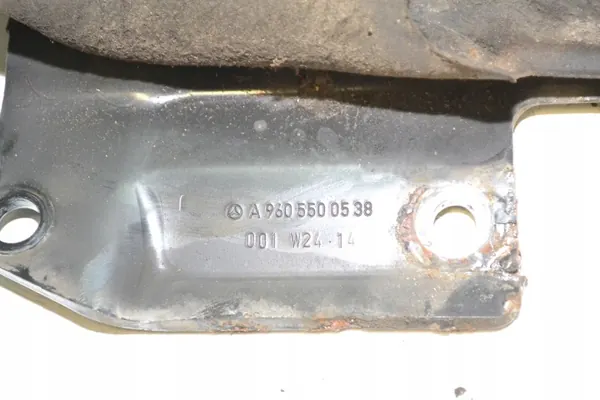 Mercedes Actros MP4 cabinehefcilinder OEM A9605500538 image 3