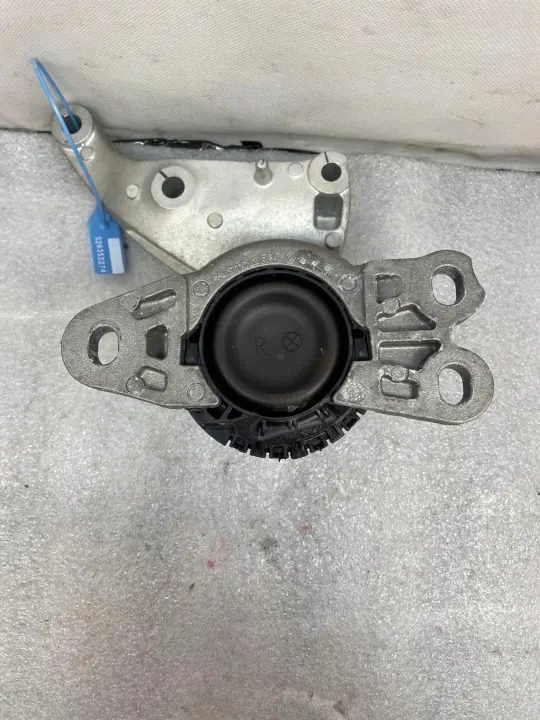 Moottorin Kiinnike OEM 112328498R Renault Trafic III/IV image 3