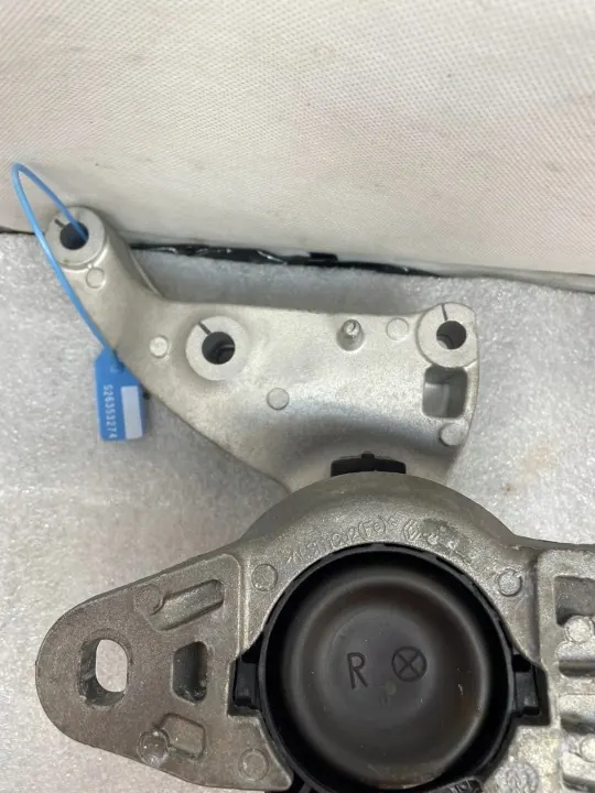 Moottorin Kiinnike OEM 112328498R Renault Trafic III/IV image 5
