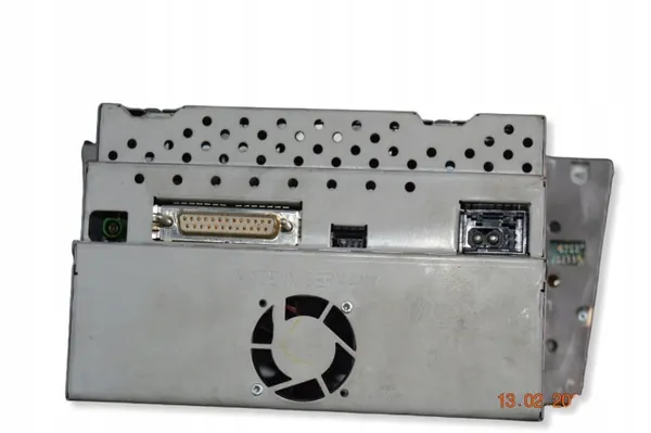 Centro multimedia OEM 46F102254A para Mercedes E W211 image 4