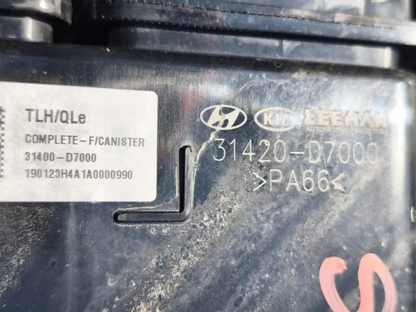 Tanque & Bomba Kia Sportage IV OEM 31100-D7000 image 5