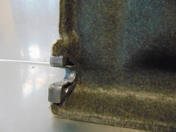 Mitsubishi Colt VI Lift achterbakplank OEM PÓŁKA BAGAŻNIKA TYŁ image 3