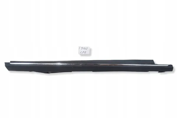 OEM A1666980354 Höger tröskelskydd Mercedes ML W166 image 2