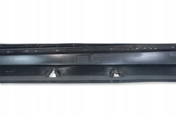 OEM A1666980354 Höger tröskelskydd Mercedes ML W166 image 10