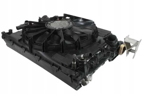 Kit radiateur eau ventilateur BMW G11 G12 G14 G30 G31 G32 image 4