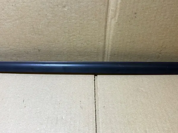 Joint de pare-brise droit Audi A6 C8 OEM 4K0854328 image 3