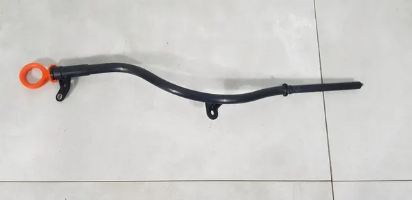 Öljytikku VW Amarok 03L115629C image 2