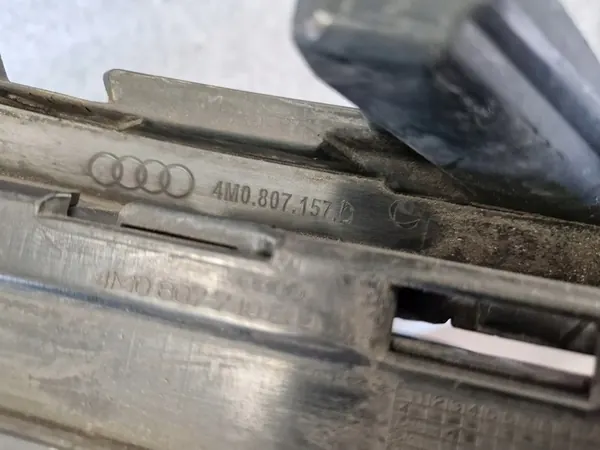 Griglia paraurti anteriore AUDI Q7 4M OE image 3