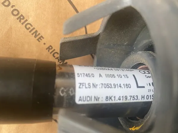 Audi A5 8T Ohjauspylvään akseli OEM 8K1419753H image 3