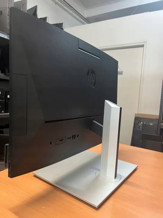 HP ProOne 440 G6 24' Core i3 10100 16 Go 256 Go NVMe image 5