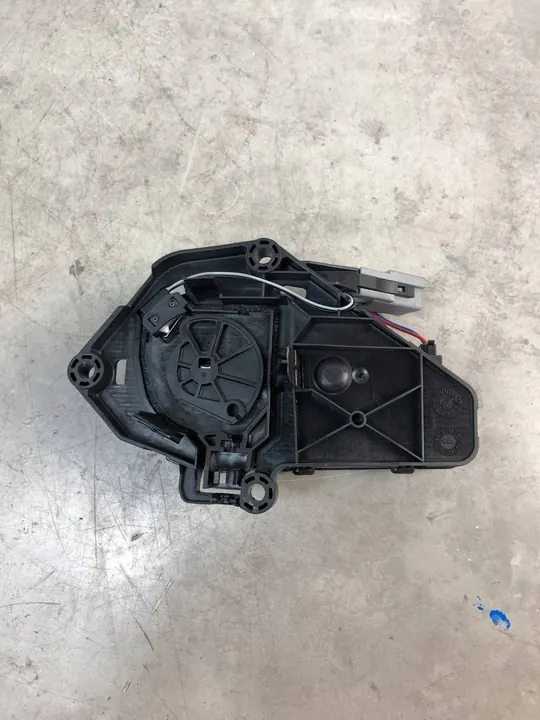 Actionneur de verrou de hayon Land Rover Evoque I AF6314B529AF image 3