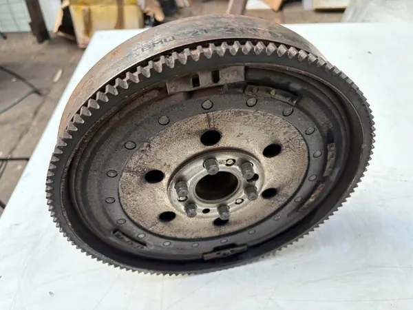 Embreagem volante bimassa BMW E46 E39 image 3