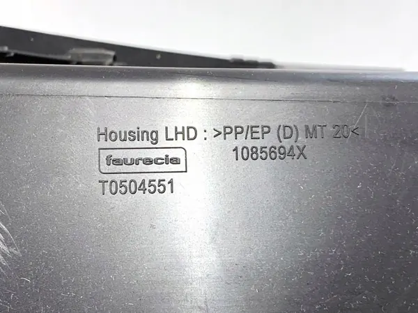 Passagerarhandskfack OEM LORK-625-55332 Mercedes W176 image 8