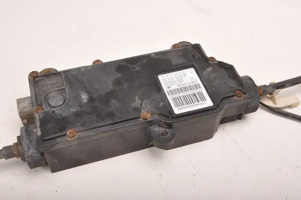 MERCEDES W221 Elektrische handrem A2214302849 image 4