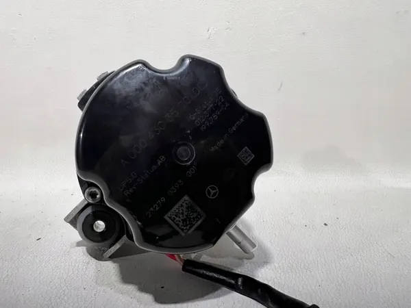 Tyhjiöpumppu OEM A0004303500 Mercedes EQA/EQB:lle image 5