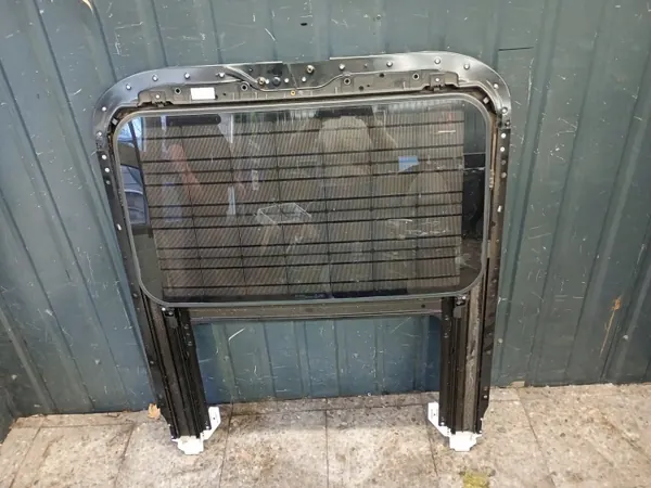Teto solar OEM 4F9877043G para Audi A6 C6 Avant image 2