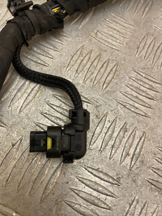 BMW OE Ruiskutusarja OEM 8581459 5-sarjalle image 9