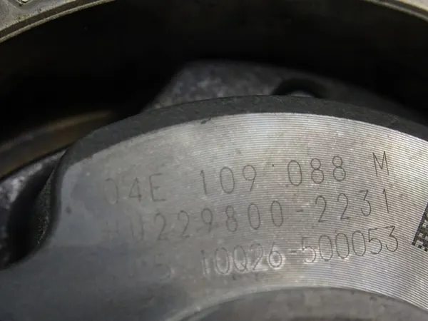 Kamaxeljusterare VW Golf Passat Tiguan Audi 1.2 1.4 TSI OE image 3