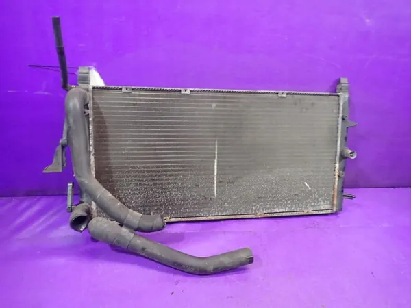 Radiador de agua VW Transporter T4 1990-2003 OEM 701121253M image 2