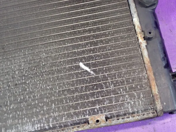 Radiador de agua VW Transporter T4 1990-2003 OEM 701121253M image 5