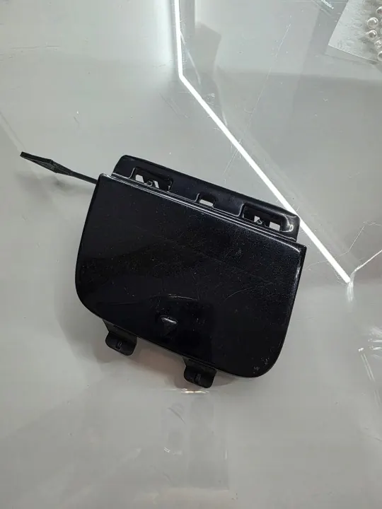 Cache de crochet Mercedes GLA OEM A1568850722 image 2