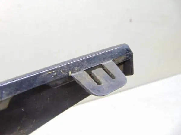 Spoiler OEM 8075331 para BMW Série 1 F40 - Dianteiro image 3