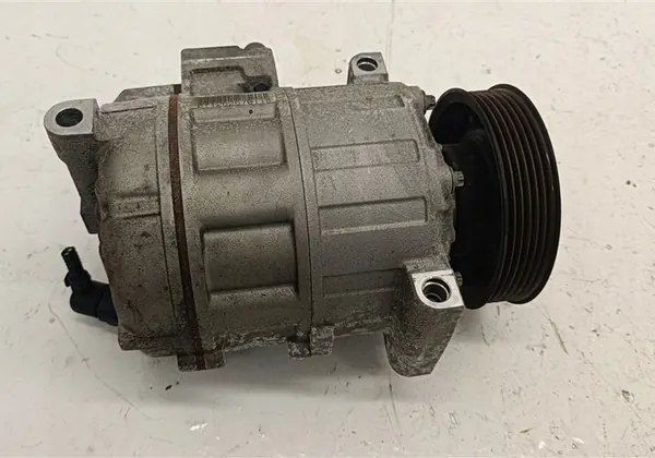 Ilmastointikompressori Audi A3 2.0 FSI VW Passat B6 1K0820803L image 6