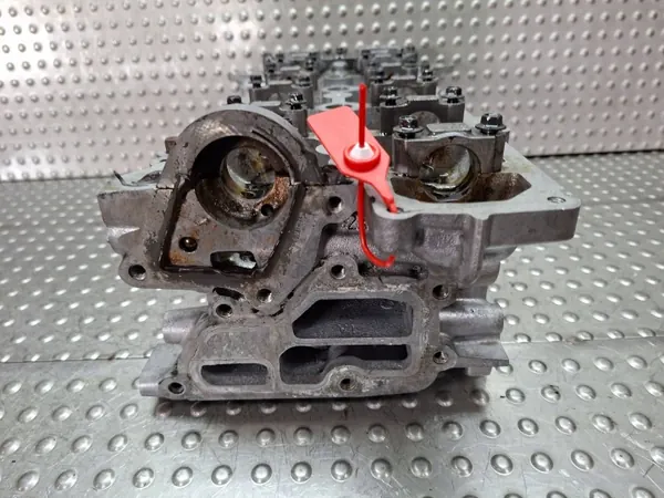 Culata Motor OEM 110425271R - Usada image 7