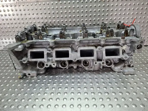 Culata Motor OEM 110425271R - Usada image 8