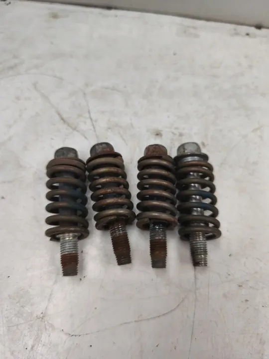 OEM 9050135035 Pakoputken Jousipultit - 4kpl image 2
