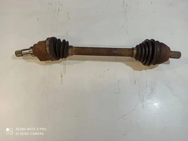 Volvo V50 2010 Vänster drivaxel 36001355 image 2