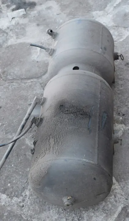 Tanque de aire DAF OE para XF CF 106 - Usado image 4