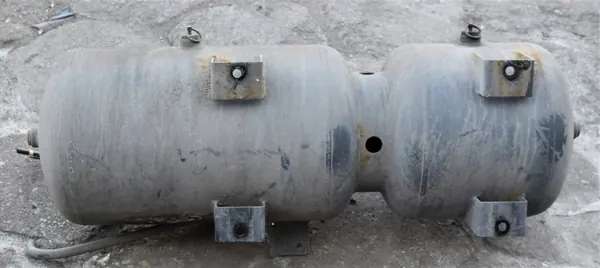 Tanque de aire DAF OE para XF CF 106 - Usado image 5