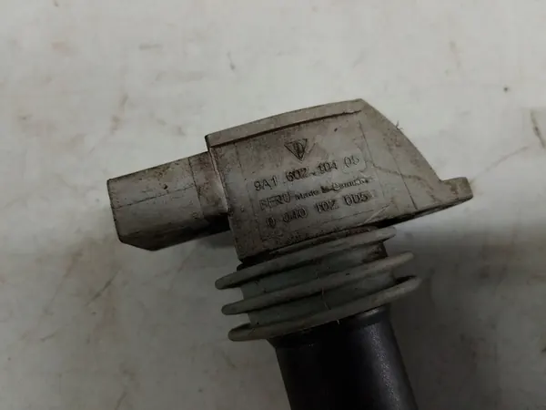 Porsche Tändspole 9A160210405 image 4