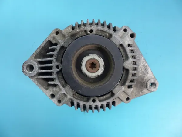Vaihtovirtageneraattori Renault Megane Coupe 1.6 8V OEM 7700424585 image 2