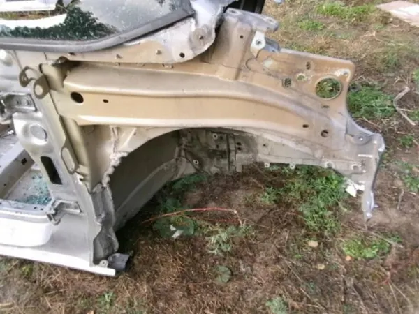 CITROEN C4 PICASSO II GRAND LIFT Ubral Cuarto Derecho image 7