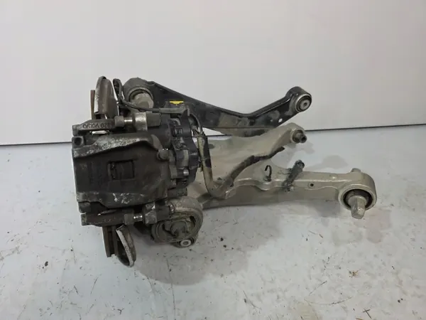 Oikea taka-AWD-nivel OEM 32395068 Volvo XC60/XC90 image 2