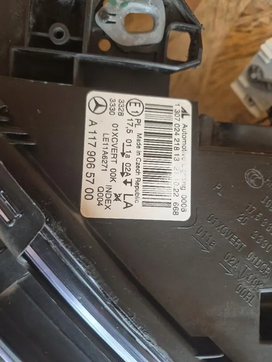 Linker Voor Bi-Xenon Koplamp Mercedes CLA W117 image 3