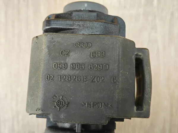 Válvula de vacío OEM 059906627L para Audi A6 C7 2.0 TDI image 4