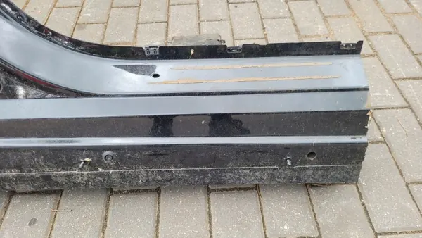 Pilier Central Seuil Droit Mercedes EQE 350+ OEM 197 image 7