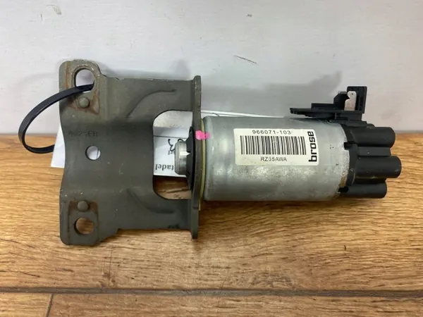 Istuinmoottori OEM 966071103 Dodge Durango III 2017 image 8