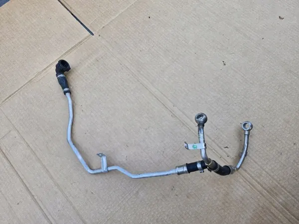 BMW Turbo-öljyputki OEM 8092599 - Käytetty image 2