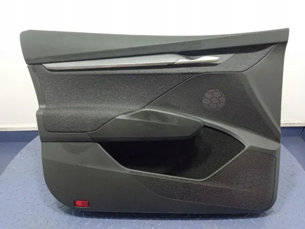 OEM 5LB867013BC Etuovi Vasen Ovipeite Skodalle image 2