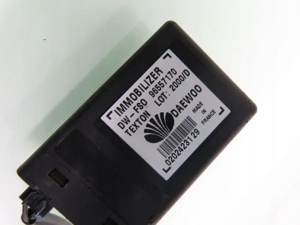 Daewoo OE Immobiliser besturingseenheid OEM 16238981 image 4