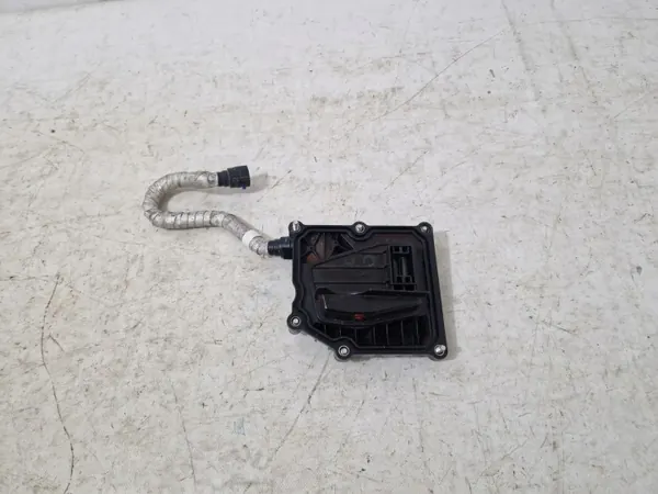 Capó Motor Ford OEM K2GE-6A785-A Estado Usado image 3