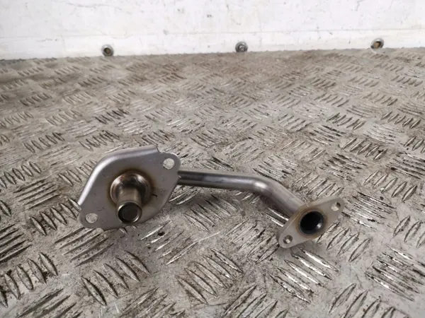 Subaru EGR-putki OEM FBZ14013 - Käytetty Kunnossa image 2