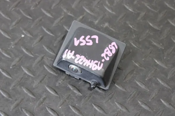 Land Rover OE L8B2-19H422-AD peruutuskamera image 2