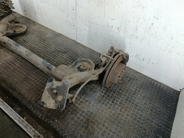 Bakaxelbalk OEM FORD Transit Connect II 1.5 TDCI image 3